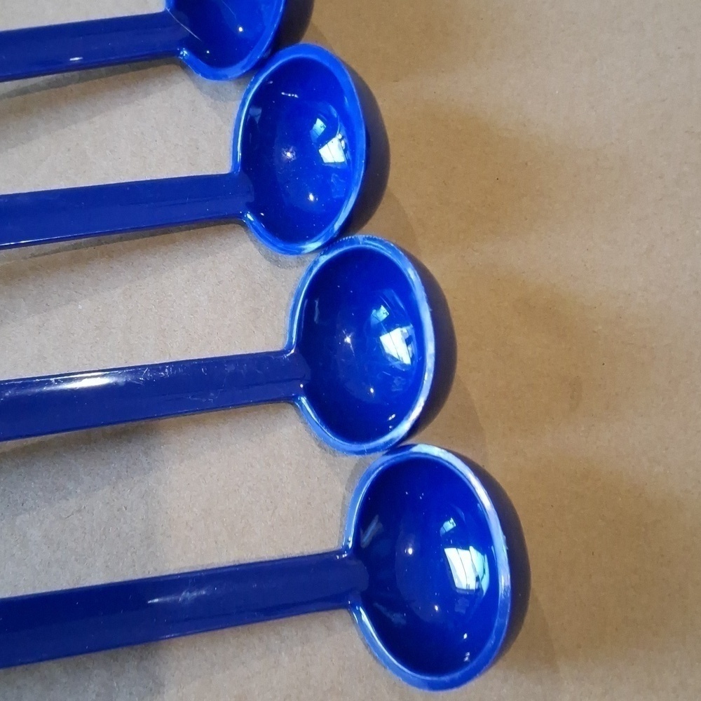 Cambro 6 Royal blue salad dressing scoop ladel 10 inches - Picture 7 of 8